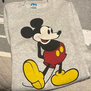 Mickey sweatshirt